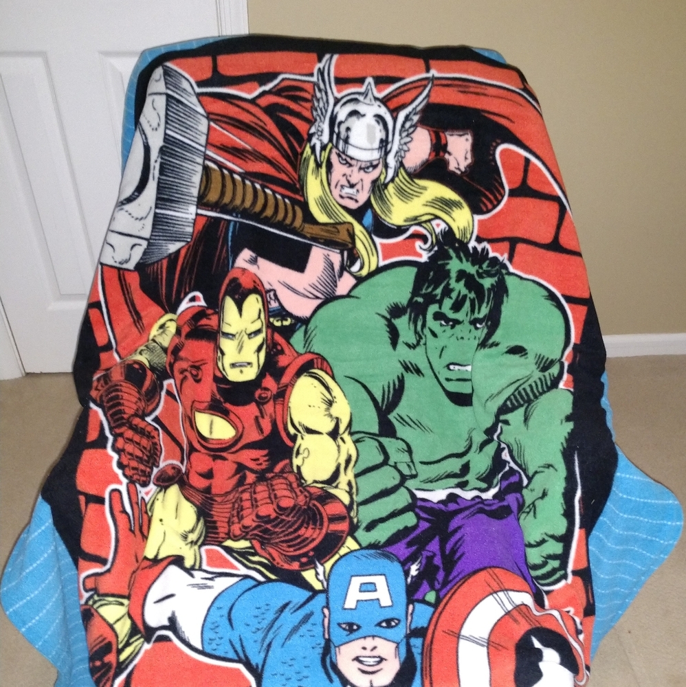 Avenger polar fleece blanket